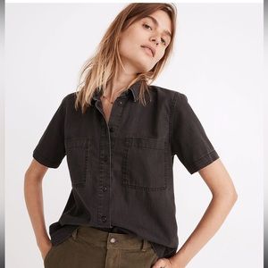 Denim Short-Sleeve Button-Up Shirt in Lunar Wash